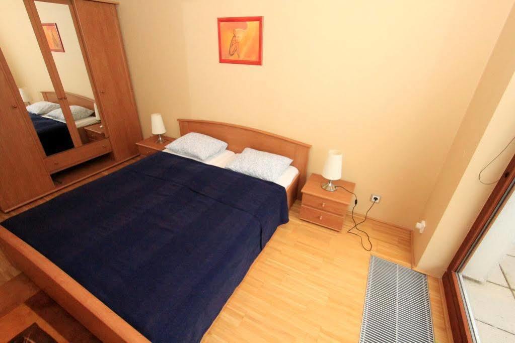 Luxury Apartment River Diamond Residence Prag Exterior foto