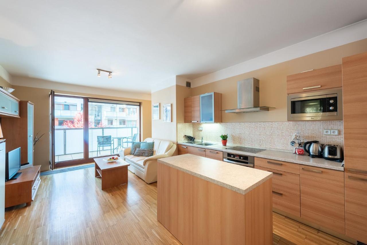 Luxury Apartment River Diamond Residence Prag Exterior foto