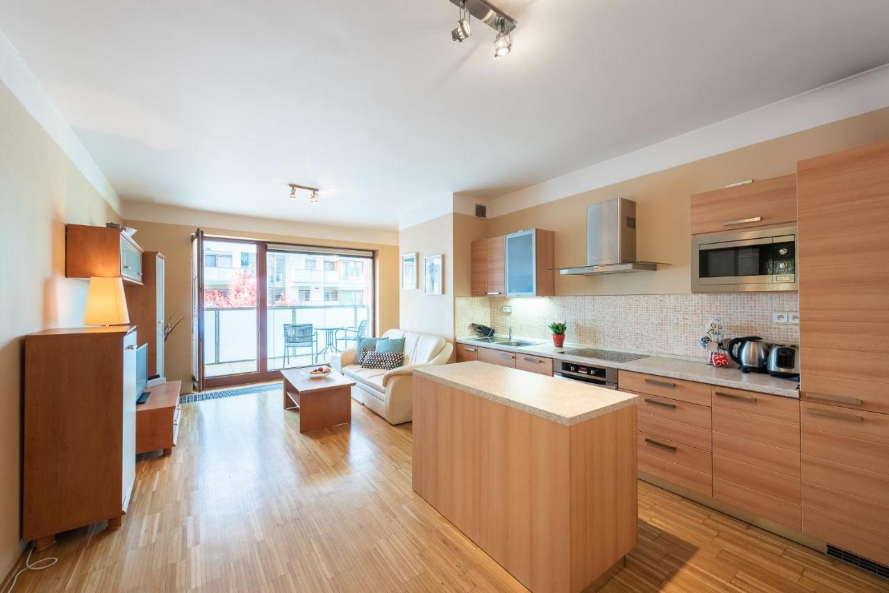 Luxury Apartment River Diamond Residence Prag Exterior foto